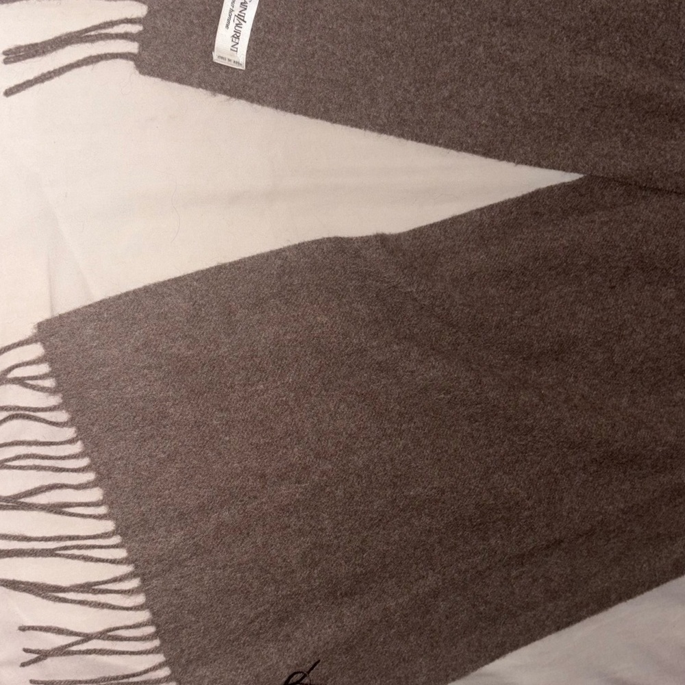Gray Fringed Scarf - Picture 6 of 7
